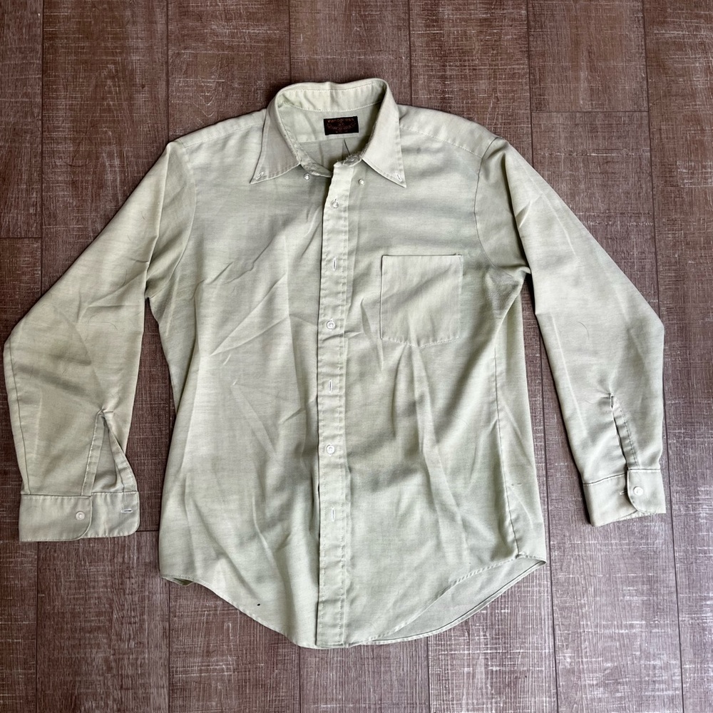 Vintage 1970s Vanopress Van Heusen V-Taper Shirt